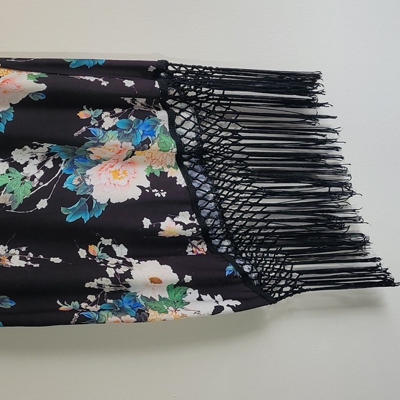 Urban Renewal Assymetric Hem Fringe Dress Size Small - Picture 6 of 9